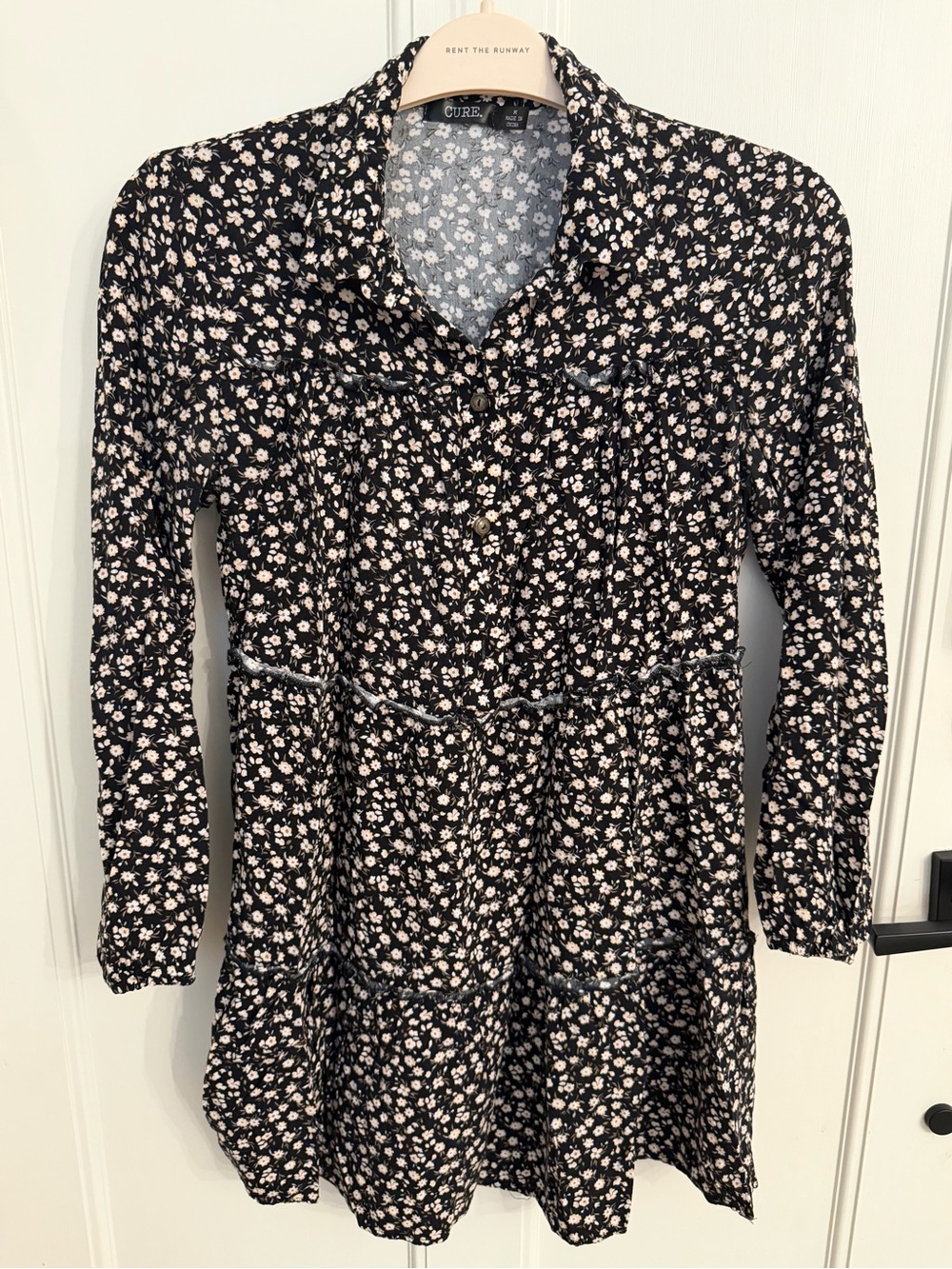 Cure. Black White Ditsy Floral Tiered Smock Shirt Mini Dress Size M